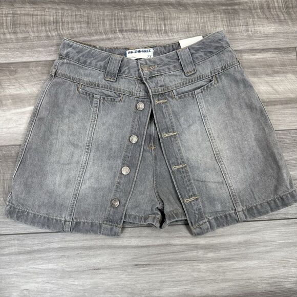 Free People We The Free Midnight Sun
Skort Mini Shorts Black Boho Size 28
NWOT - Picture 5 of 11